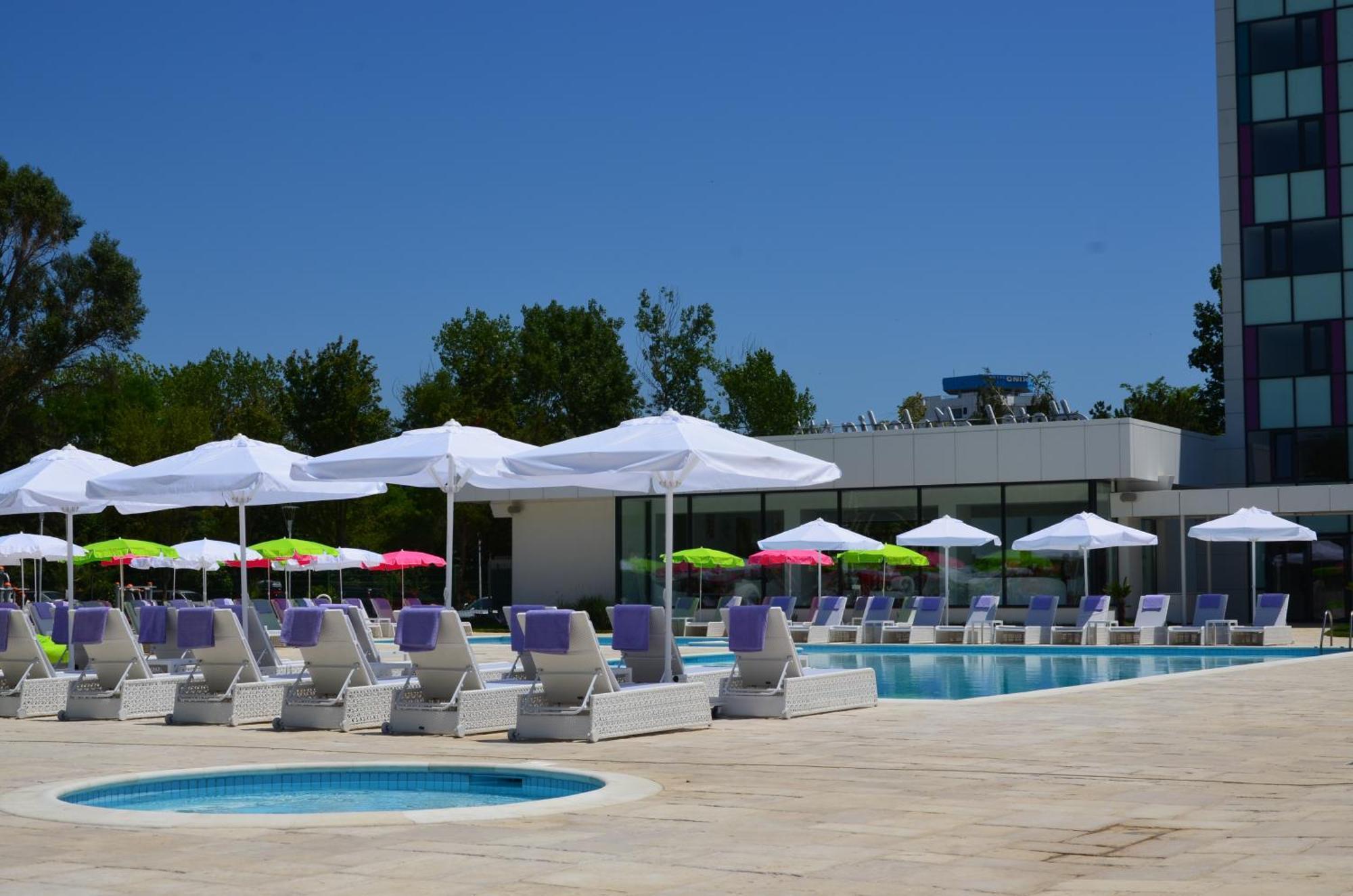 ונוס Hotel Melodia מראה חיצוני תמונה