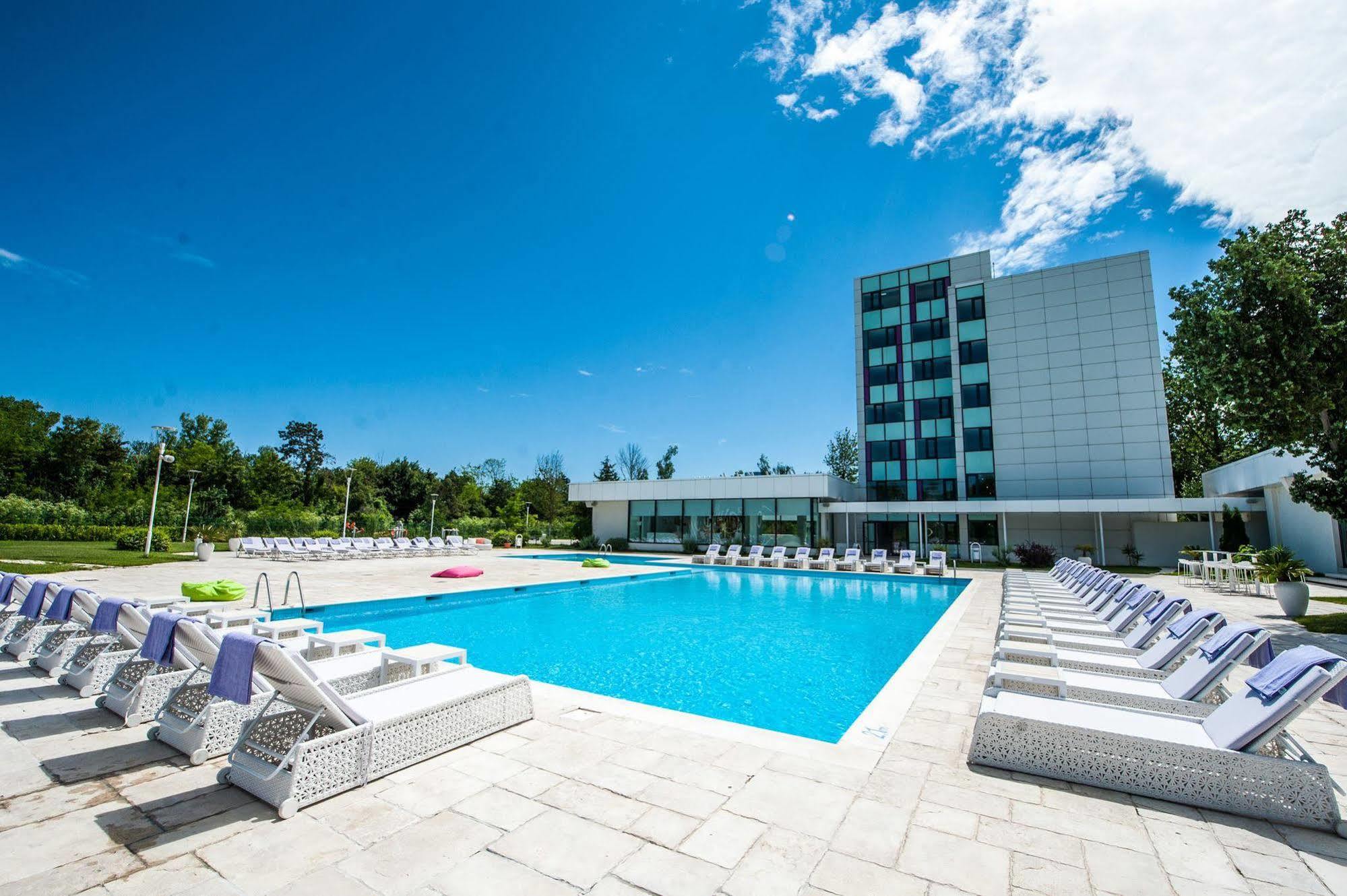 ונוס Hotel Melodia מראה חיצוני תמונה